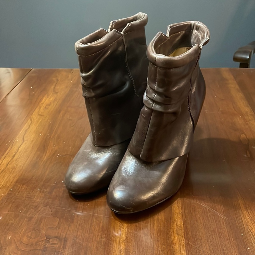 Low brown leather boots